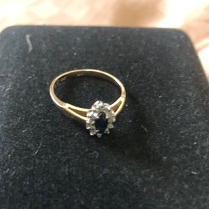 14 k gold sapphire blue ring size 6